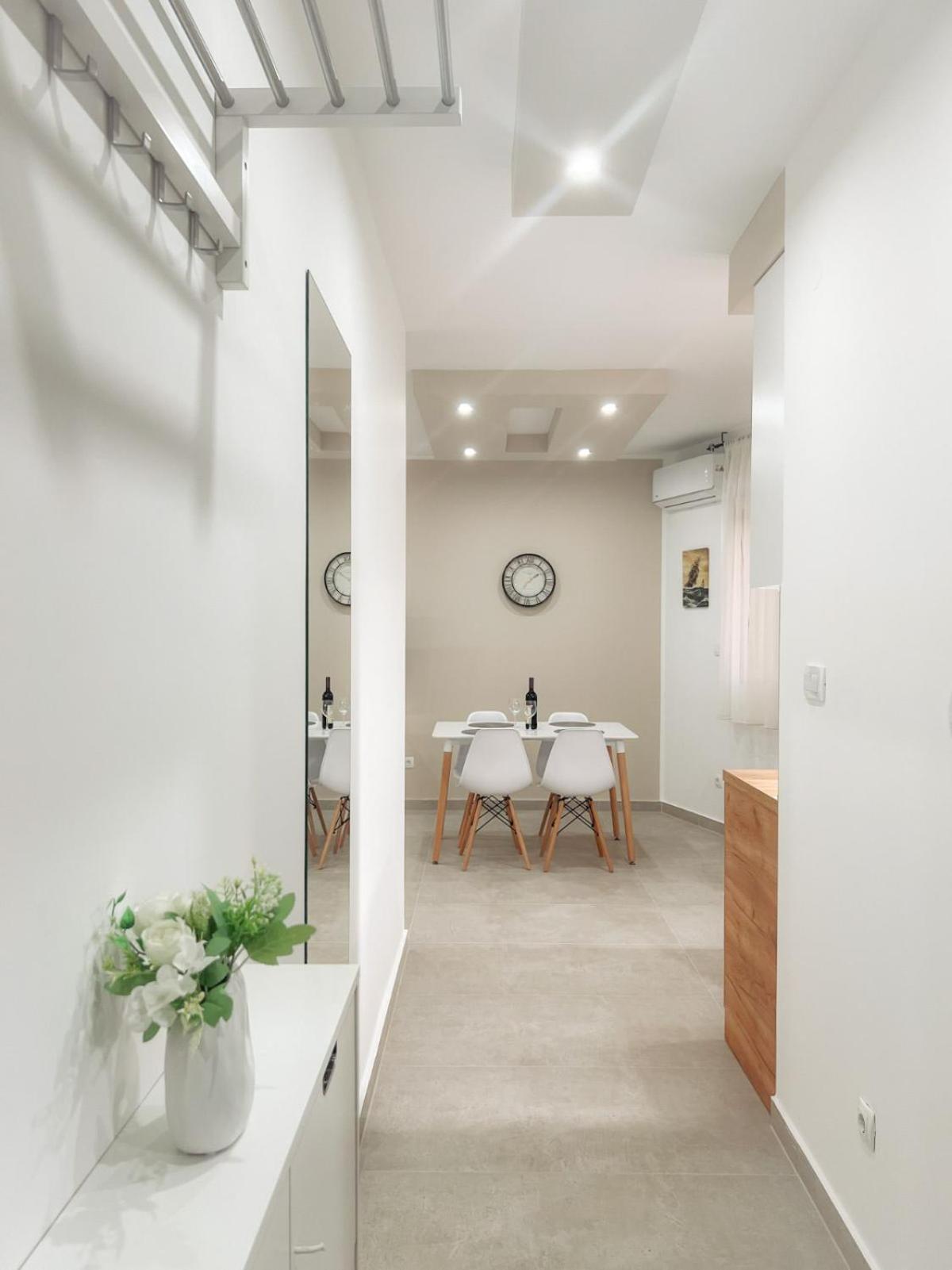 M&N Residence ติวัต ภายนอก รูปภาพ